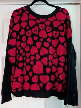 Tommy Hilfiger Navy & Red Heart Pattern Crewneck Sweater